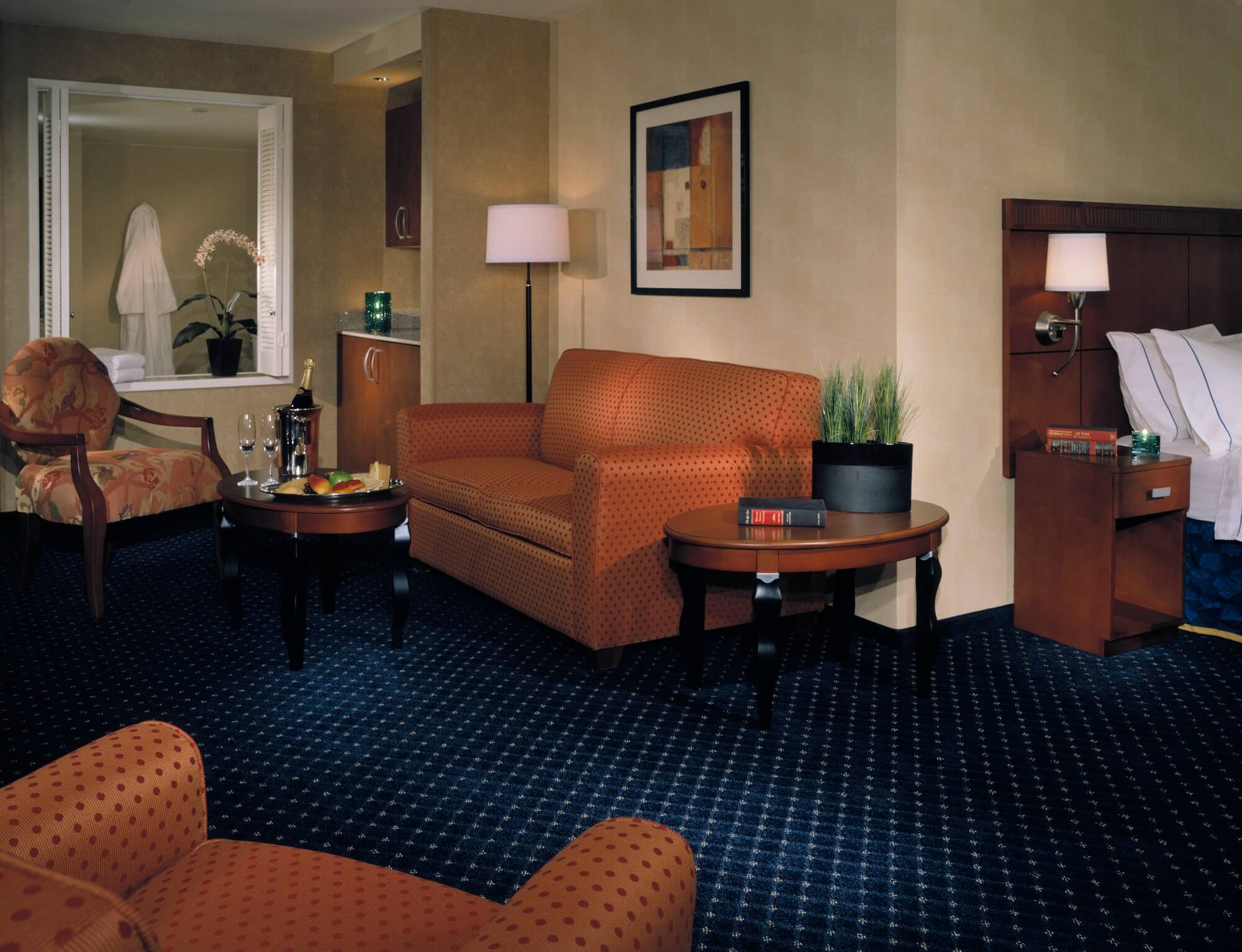 hotel-room-1-1.jpg